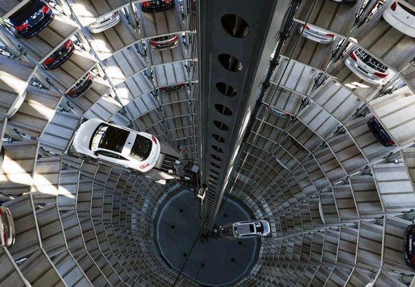 Автомобильные башни в Германии