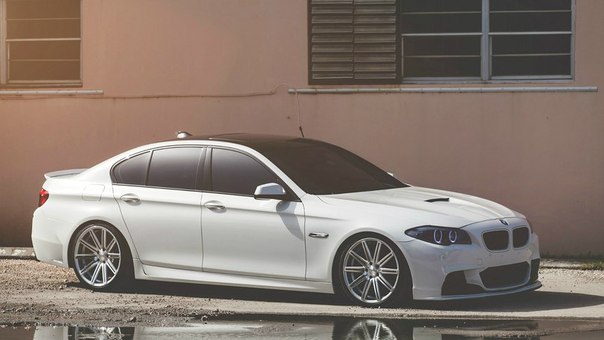 BMW 550i