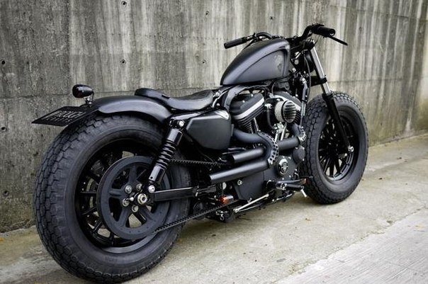 Harley-Davidson Sportster 883 Becomes Iron Guerrilla