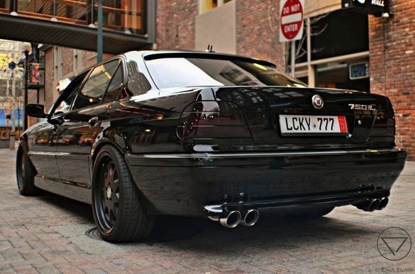 BMW 750iL ALPINA