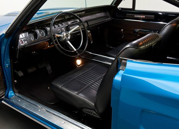 1968 Dodge Coronet R/T hot rod