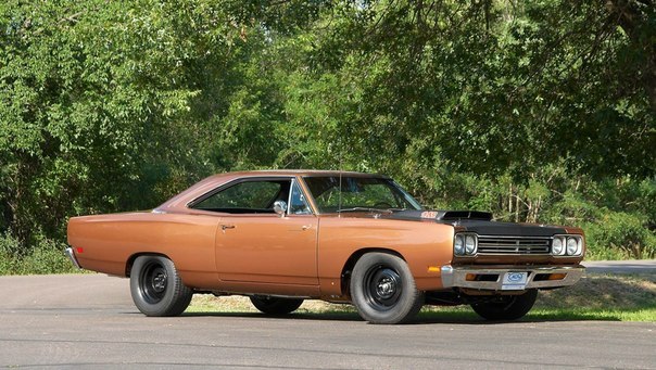 1969 Plymouth Road Runner 440 Six Pack