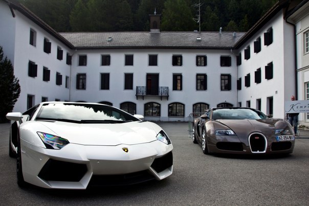 Lamborghini Aventador & Bugatti Veyron