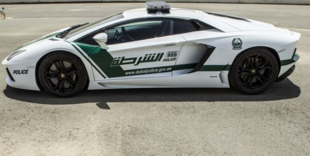 Полицию Дубая пересадят на Lamborghini