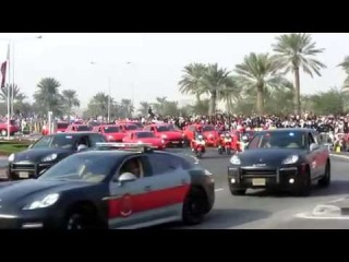 В Катаре полиция и пожарные будут ездить на новых Porsche Panamera и Cayenne
