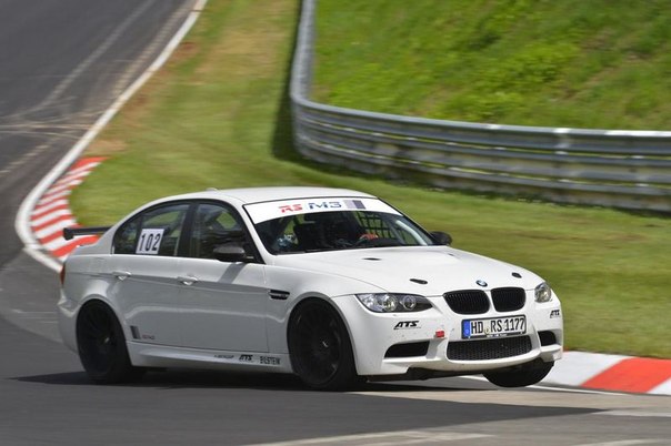 BMW M3 с серьезным тюнингом от RS Racing
