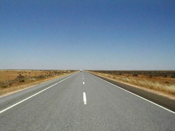 В Австралии появится дорога без скоростных ограничений.