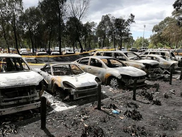 В Австралии сгорело 47 автомобилей.