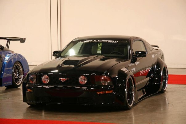 Ford Mustang Wide Body