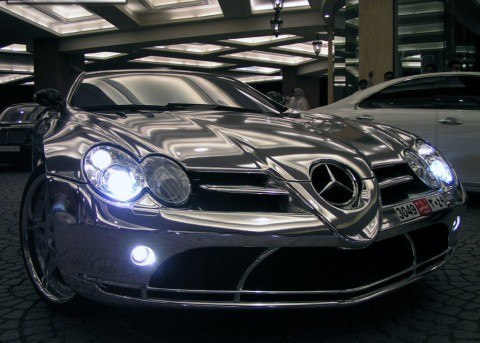 Автомобиль созданный из белого золота для нефтяного миллиардера из города Абу-Даби, Mercedes V10 Quad Turbo, 1600 лошадиных сил.