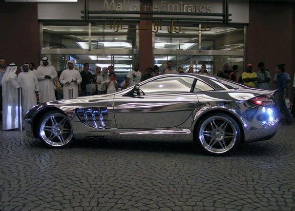 Автомобиль созданный из белого золота для нефтяного миллиардера из города Абу-Даби, Mercedes V10 Quad Turbo, 1600 лошадиных сил.