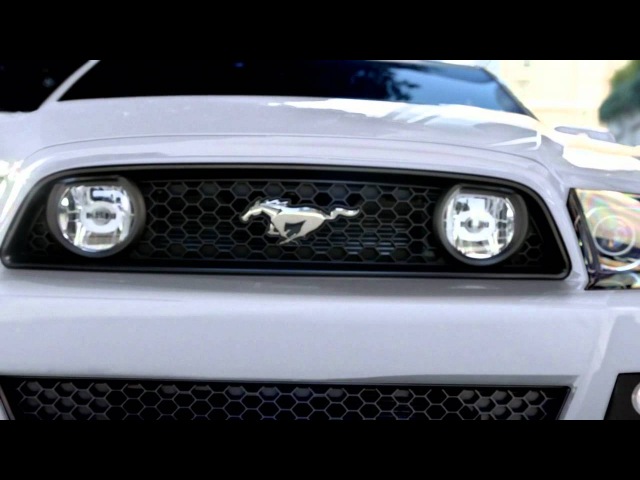 Оригинальная реклама Mustang 2013