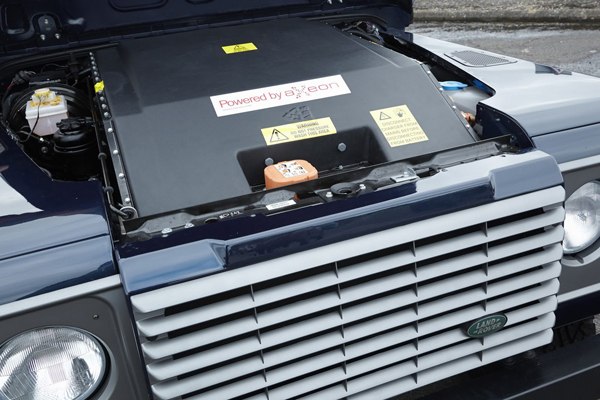 Land Rover построил электрический джип Defender