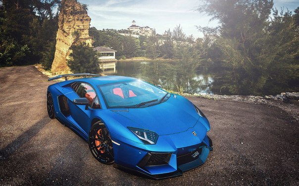 Lamborghini Avendator