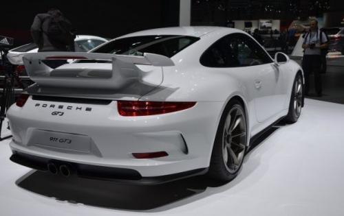 Porsche представил 475-сильный 911 GT3
