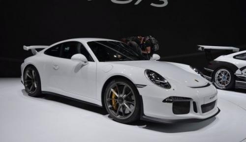 Porsche представил 475-сильный 911 GT3