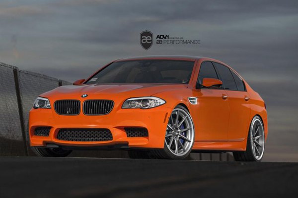 BMW M5 (F10) Valencia Orange от AE Performance