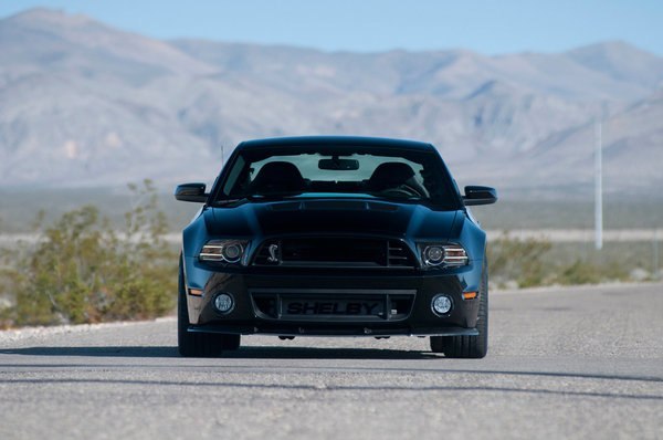 Ford Mustang сравняется по мощности с Bugatti Veyron