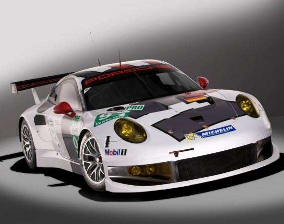 Porsche официально представил 911 RSR 2014