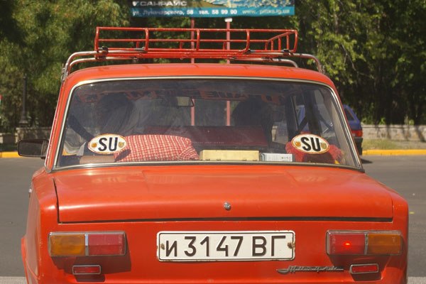 10 самых популярных черт советского  автотюнинга”.