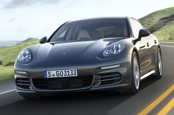 Porsche Panamera 2014 - первые сведения и фото