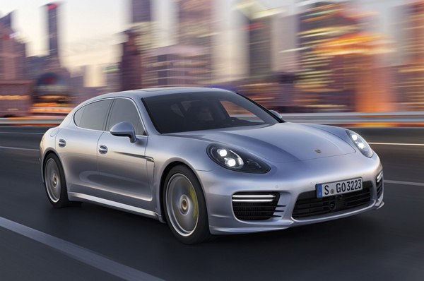 Porsche Panamera 2014 - первые сведения и фото