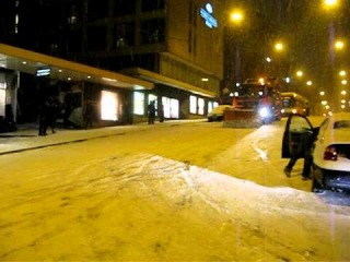 Уборка снега в Женеве :)