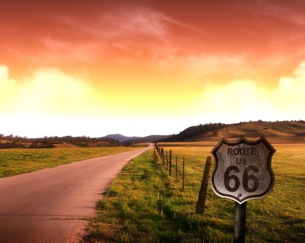 Route 66 - одно из первых шоссе в США, также известно как «Главная улица Америки». 