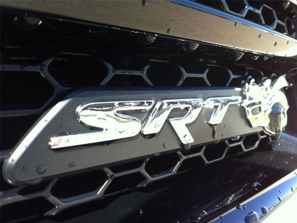2013 Dodge Charger SRT SUPERBEE |392 HEMI V-8| 6.4L 470 л.с. 