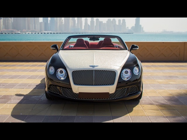 Швейцарцы построили Bentley с бриллиантовым капотом