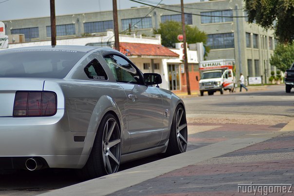 Ford Mustang GT.