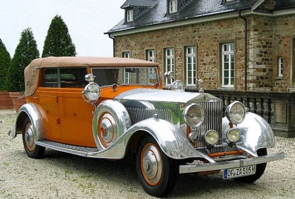 Кабриолет Rolls-Royce Phantom II 40/50 HP Continental 1934 года выпуска, известный под именем Star of India.
