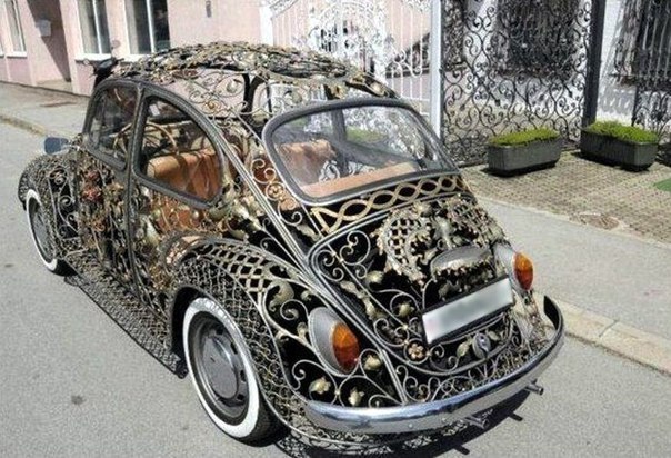 Кованый автомобиль Volkswagen Beetle (Англия)