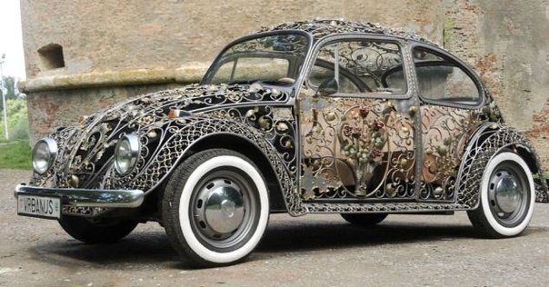 Кованый автомобиль Volkswagen Beetle (Англия)