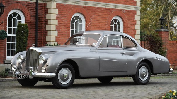 Bentley R-Type 4.6-Litre Coupe by Abbott