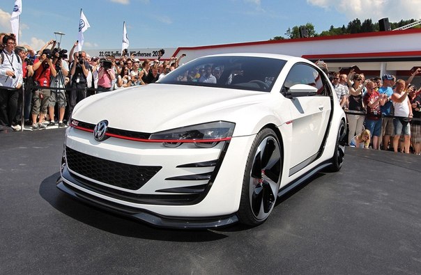 Концепт-кар от Volkswagen - Design Vision GTI 