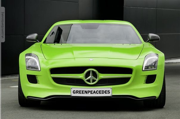 Mercedes-Benz SLS AMG E-Cell полностью на электрической тяге. Другими словами - это зеленый, экологически дружелюбный суперкар.