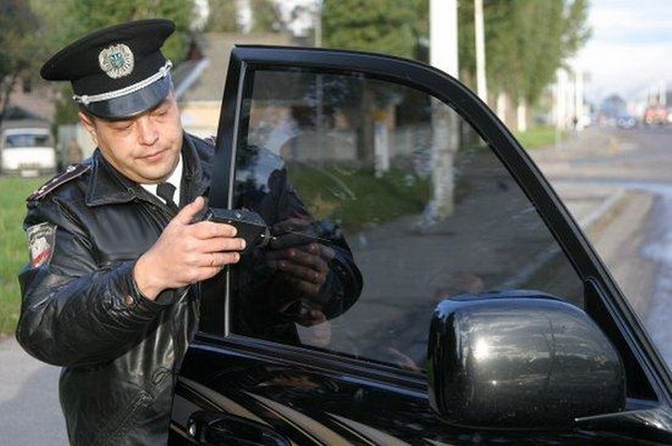 ГАИ заставит украинцев растонировать свои авто