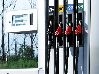 Бензин в России назвали одним из самых дешевых в Европе