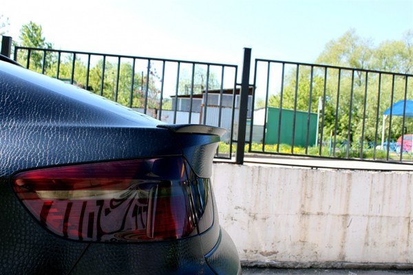 Кожанный тюнинг BMW X6  