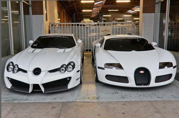 Mercedes SLR and Bugatti Veyron