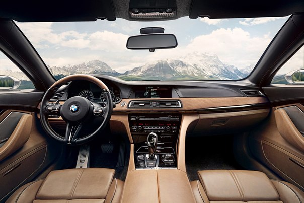 Фирма BMW подготовила концепт вместе с бюро Pininfarina