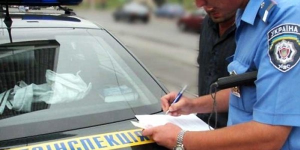 В Украине депутаты собираются уменьшить штрафы за нарушение ПДД