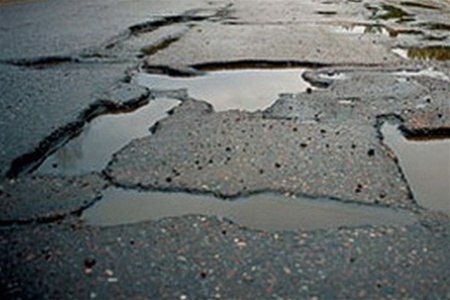 Украинские дороги попали в десятку худших в мире