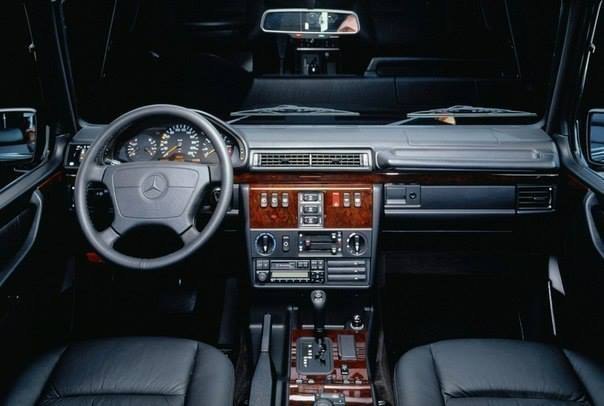 Эволюция интерьеров Mercedes G-Class (1979 - 2013)
