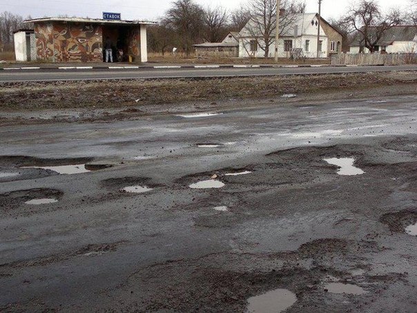 97% украинских дорог требуют капитального ремонта