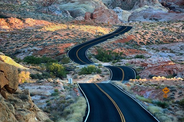 Дорога в штате Невада, США