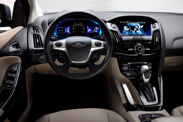 Ford Focus Electric начнут собирать в Германии в июле