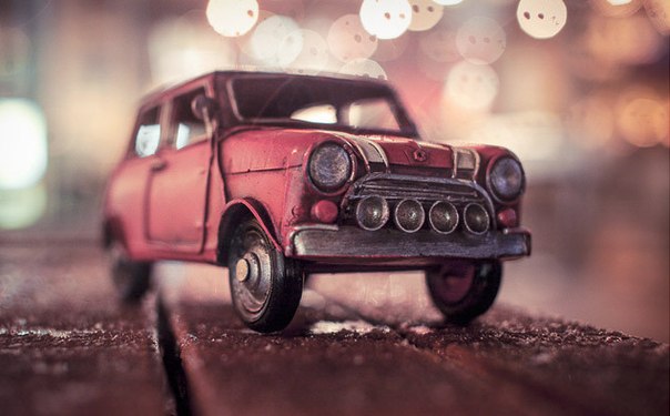 Захватывающее путешествие игрушечных автомобилей