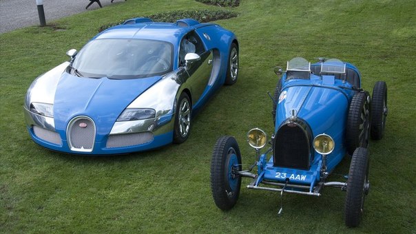 2009 Bugatti Veyron Centenaire & 1924 Bugatti Type 35